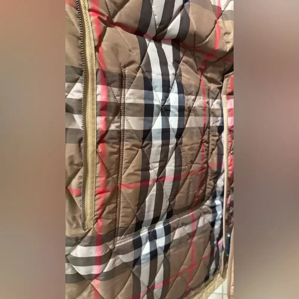 Burberry Tan Quilted Hooded Jacket M - Picture 5 of 10